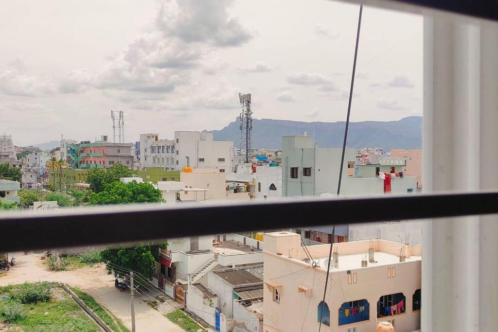 Tiruchanoor Home Stay Тирупати Экстерьер фото